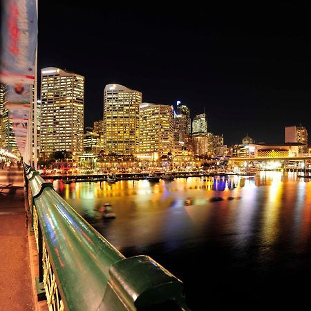 Metro Apartments On Darling Harbour Sydney Exteriör bild