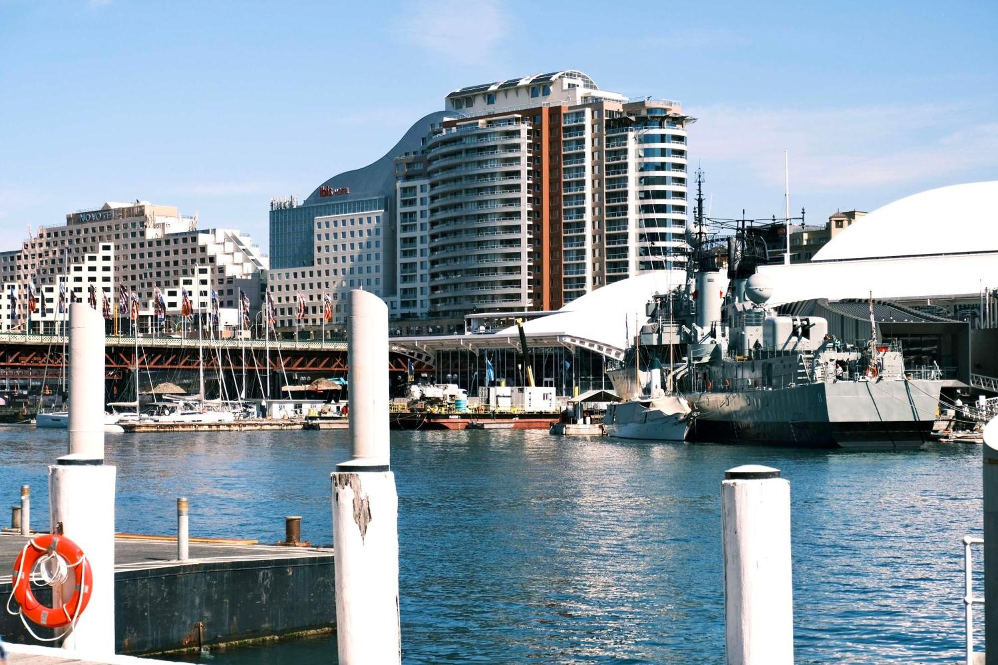 Metro Apartments On Darling Harbour Sydney Exteriör bild